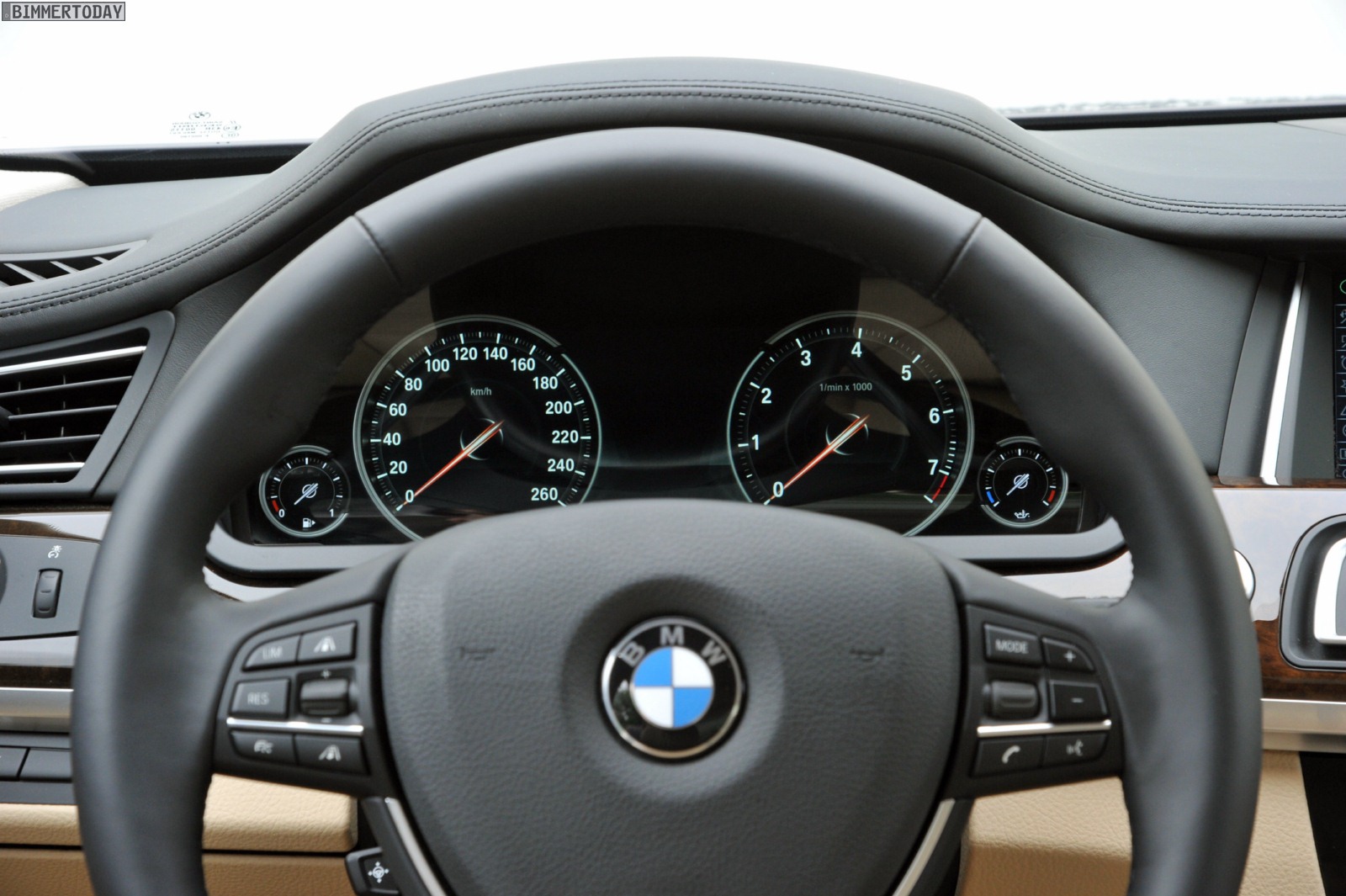 Bmw 750li executive alpine white my 2012 #2