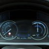 BMW-7er-Facelift-2012-750Li-F02-LCI-Multifunktionales-Instrumentendisplay-03