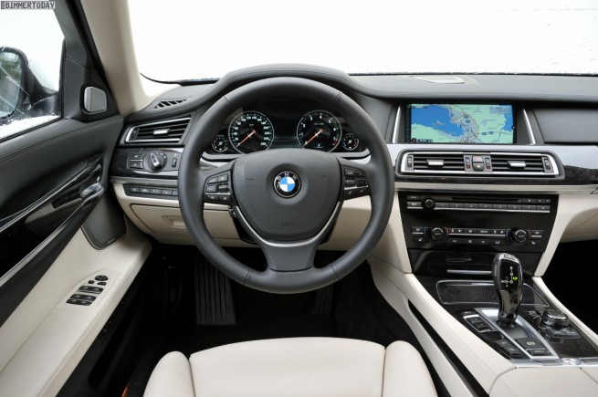 BMW-7er-Facelift-2012-750i-F01-LCI-Innenraum-01
