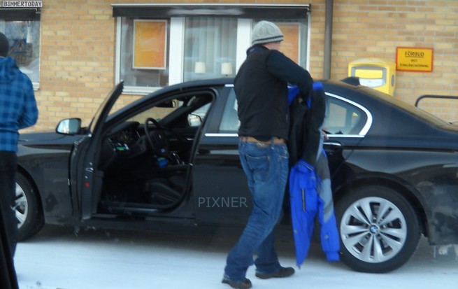 BMW-7er-Facelift-2012-F01-LCI-M-Sportpaket-Interieur-Spyshots-Pixner-03-655x413.jpg