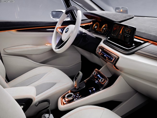 BMW-Active-Tourer-2012-Paris-Fronttriebler-1er-GT-14