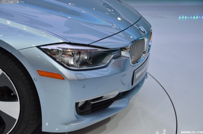 BMW-ActiveHybrid-3-F30-3er-Hybrid-NAIAS-Detroit-Auto-Show-2012-14