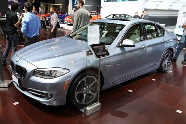 BMW-ActiveHybrid-5-F10-New-York-Auto-Show-2012-03