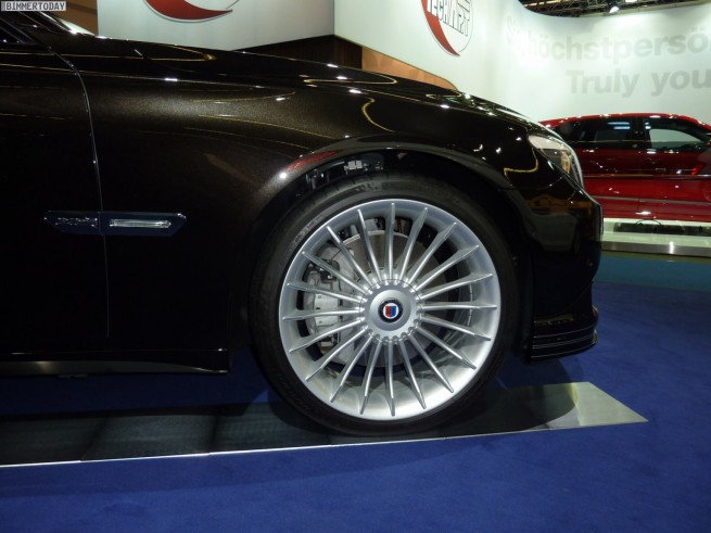 BMW-Alpina-B7-Biturbo-F02-Citrinschwarz-IAA-2011-03