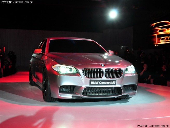 BMW-Concept-M5-F10-Shanghai-2011