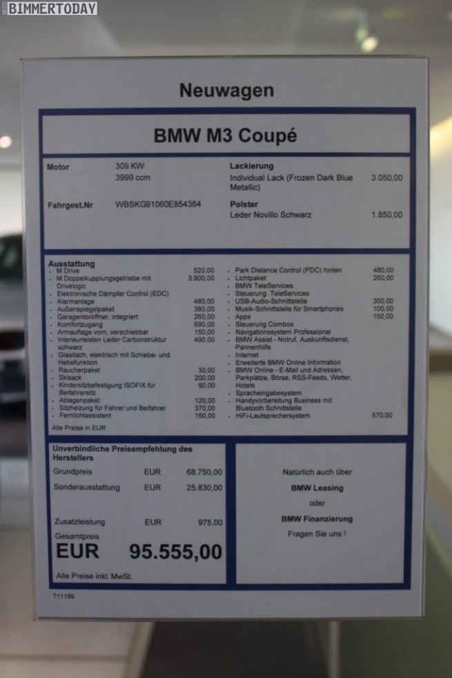 BMW-Frozen-Dark-Blue-Metallic-M3-E92-03