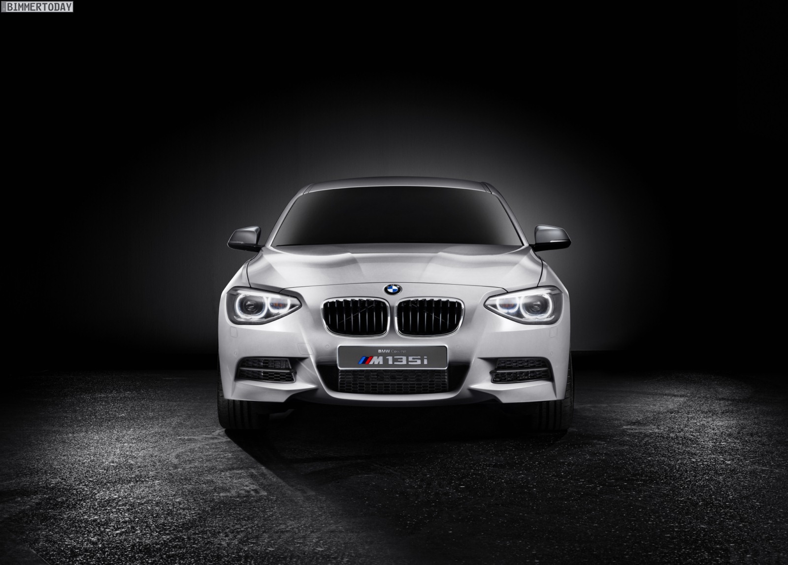 BMW-M135i-F20-Concept-Car-Auto-Salon-Genf-2012-03.jpg