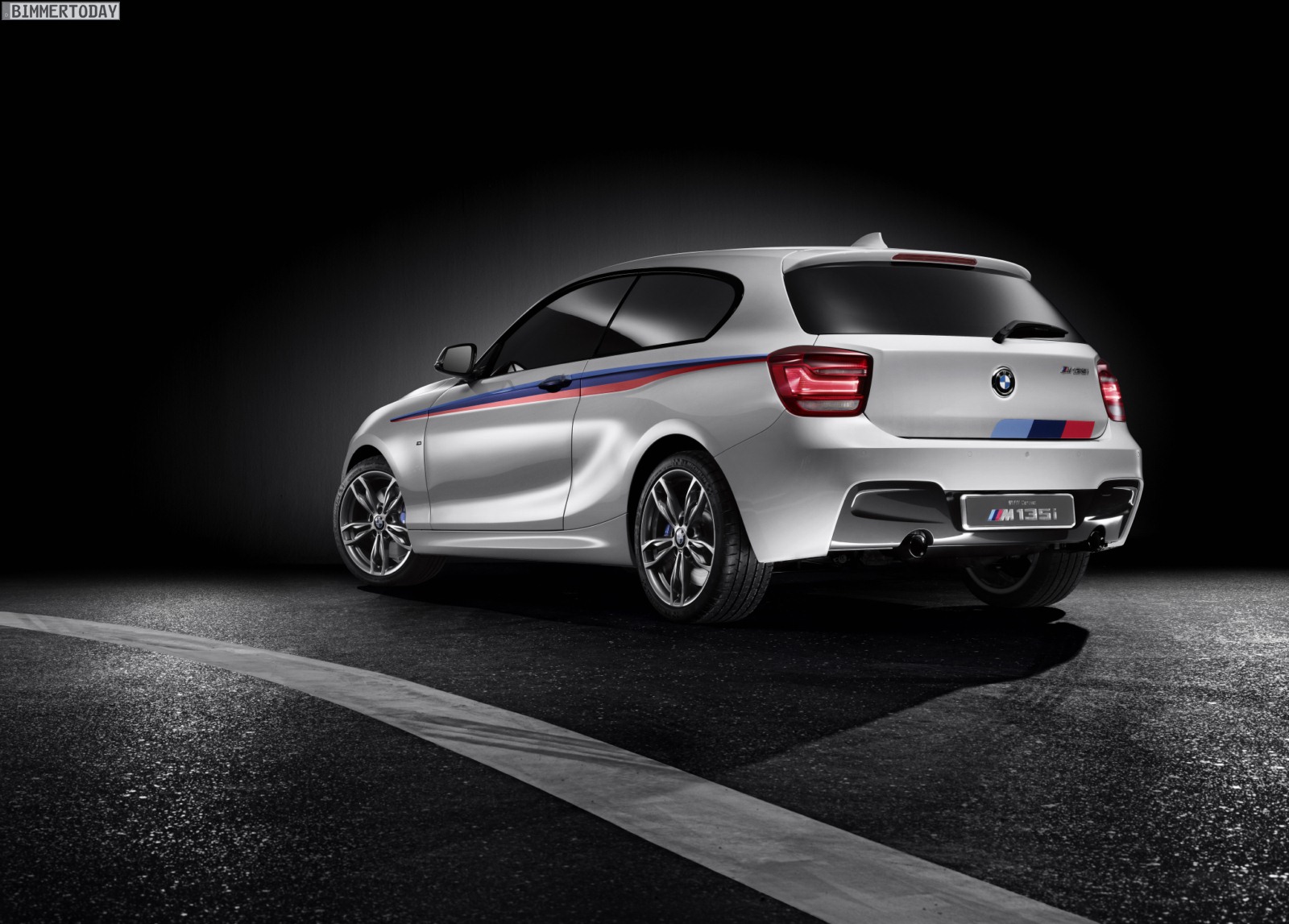 BMW-M135i-F20-Concept-Car-Auto-Salon-Genf-2012-05.jpg