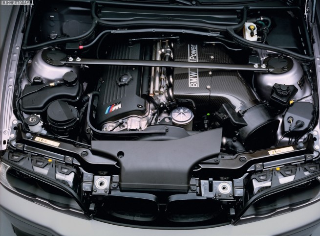 BMW-M3-CSL-E46-Reihensechszylinder