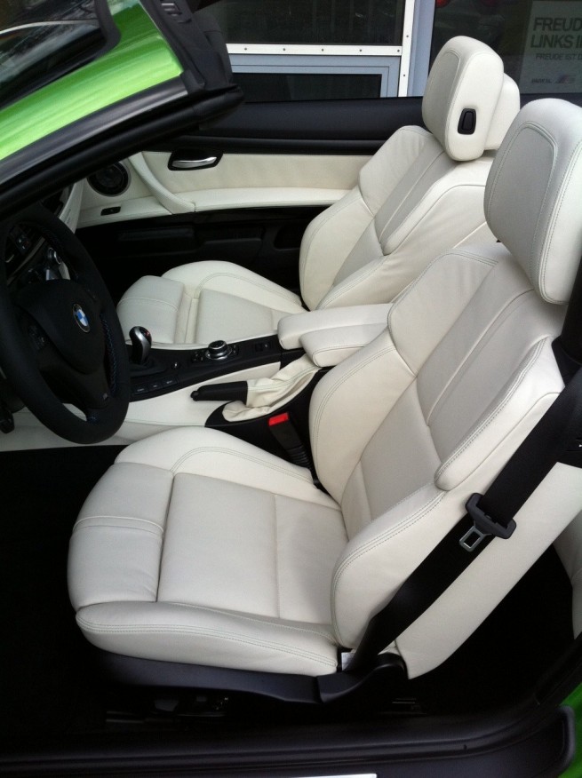 BMW-M3-Cabrio-Java-Grün-E93-Individual-Innenraum-05