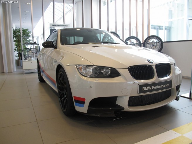 BMW-M3-Coupe-Performance-Mineralweiss-02