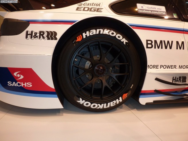 BMW-M3-DTM-2012-E92-Essen-Motor-Show-2011-15
