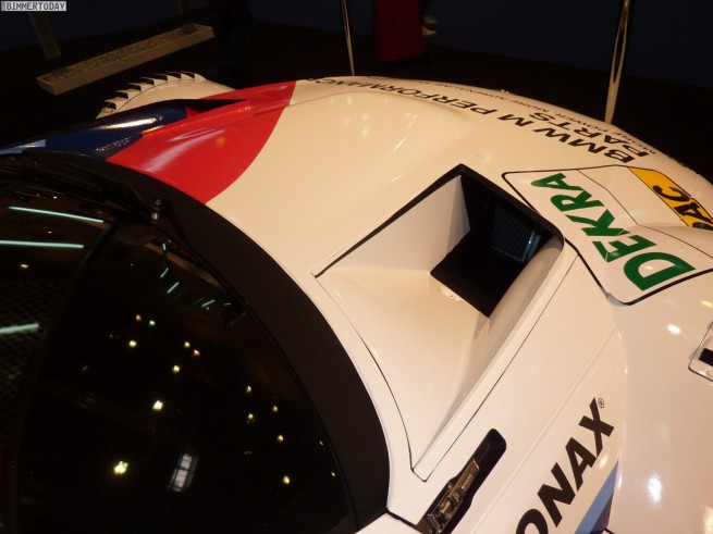 BMW-M3-DTM-2012-E92-Essen-Motor-Show-2011-18