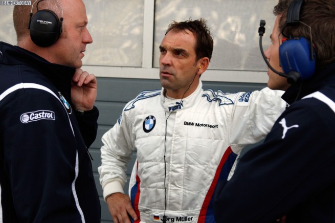 BMW-M3-DTM-Testfahrten-Lausitzring-Oktober-2011-Joerg-Mueller-02