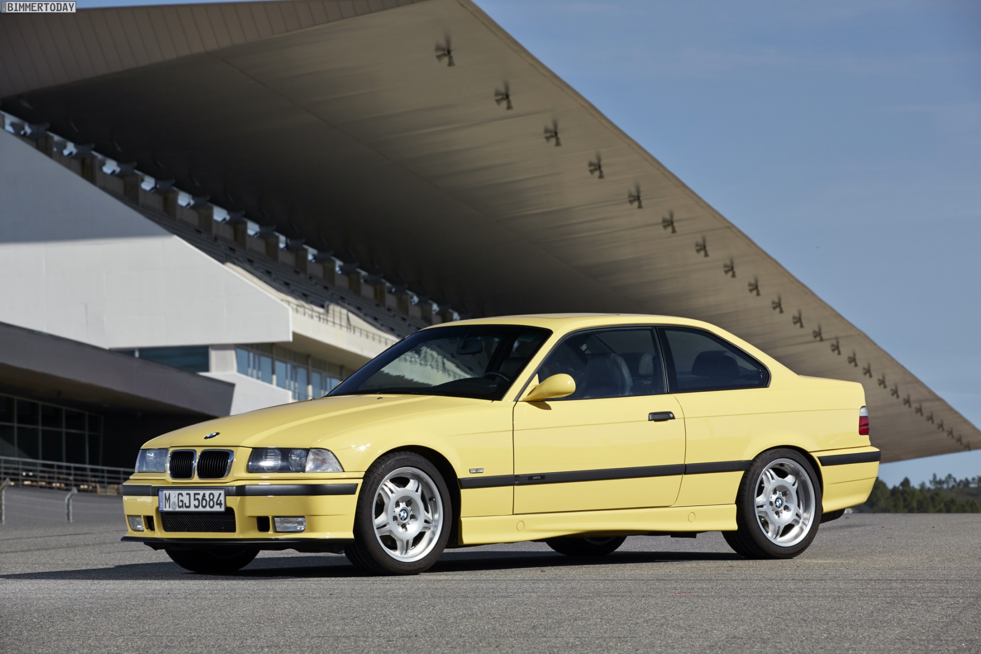 BMW-M3-E36.jpg