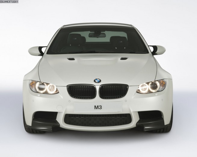 BMW-M3-M-Performance-Edition-UK-2012-04