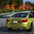 BMW M4 Coupé Wallpaper: Austin Yellow im Indian Summer BMW M4 Coupé Wallpaper: Austin Yellow im Indian Summer