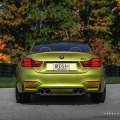 BMW M4 Coupé Wallpaper: Austin Yellow im Indian Summer BMW M4 Coupé Wallpaper: Austin Yellow im Indian Summer
