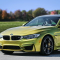 BMW M4 Coupé Wallpaper: Austin Yellow im Indian Summer BMW M4 Coupé Wallpaper: Austin Yellow im Indian Summer
