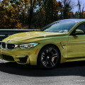 BMW M4 Coupé Wallpaper: Austin Yellow im Indian Summer BMW M4 Coupé Wallpaper: Austin Yellow im Indian Summer