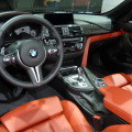 Paris 2014: BMW M4 Cabrio F83 mit Innenraum in Sakhir Orange Paris 2014: BMW M4 Cabrio F83 mit Innenraum in Sakhir Orange