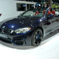Paris 2014: BMW M4 Cabrio F83 mit Innenraum in Sakhir Orange Paris 2014: BMW M4 Cabrio F83 mit Innenraum in Sakhir Orange