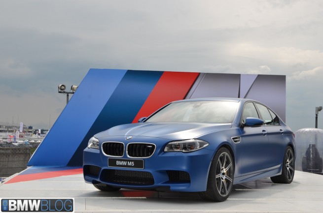 BMW-M5-2013-Competition-Paket-Facelift-F10-LCI-Frozen-Blue-04