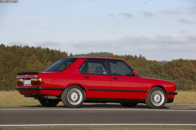 BMW-M5-E28-Limousine-11