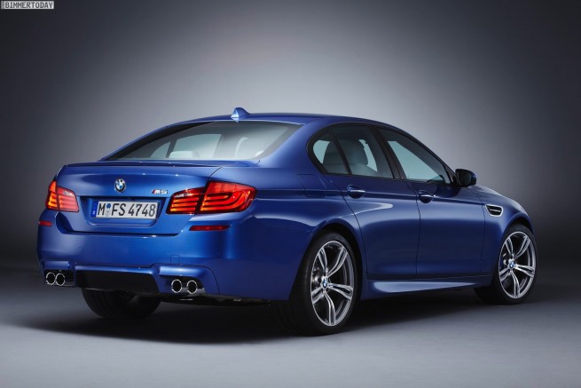BMW-M5-F10-2011-02