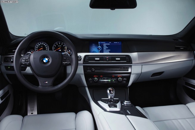 BMW-M5-F10-2011-06