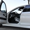 BMW-M5-F10-Frozen-White-Individual-2012-Innenraum-01