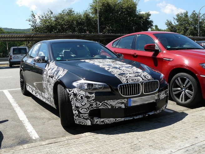 [Immagine: BMW-M5-F10-Spyshots-Interieur-06-655x491.jpg]
