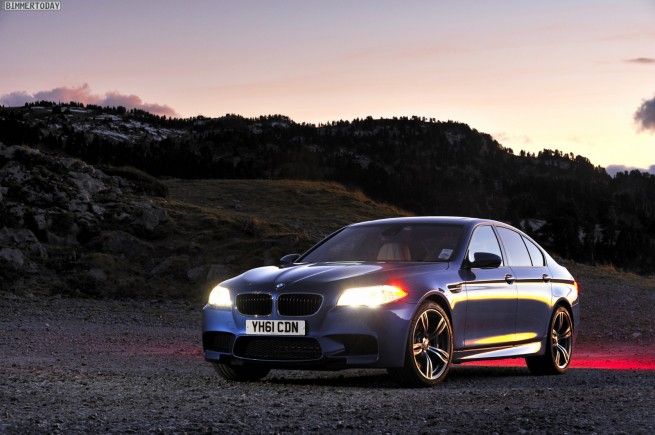 BMW-M5-F10-UK-RHD-Blau-01
