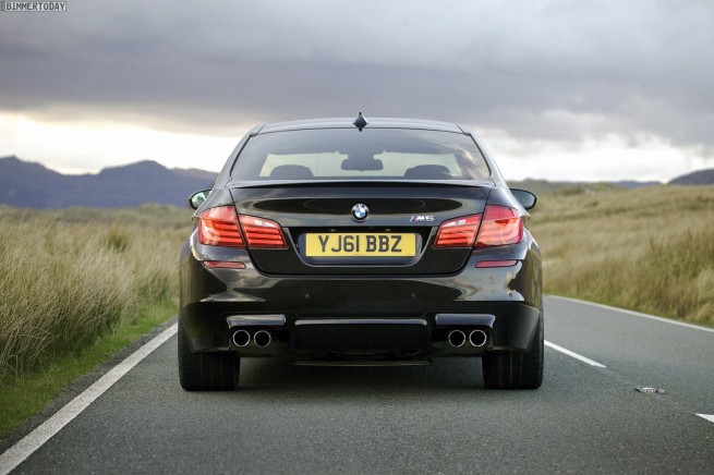BMW-M5-F10-UK-RHD-Schwarz-06