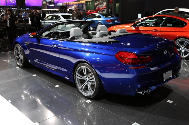 BMW-M6-Cabrio-F12-NY-2012-San-Marino-Blau-05