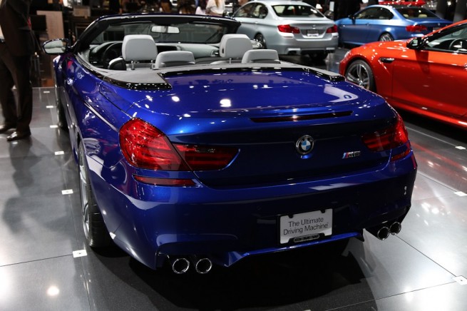 BMW-M6-Cabrio-F12-NY-2012-San-Marino-Blau-14