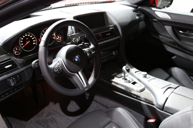 BMW-M6-Coupé-F13-NY-2012-Sakhir-Orange-12