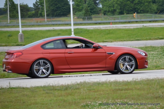 BMW-M6-Coupé-F13-on-track-Palbay-2012-08