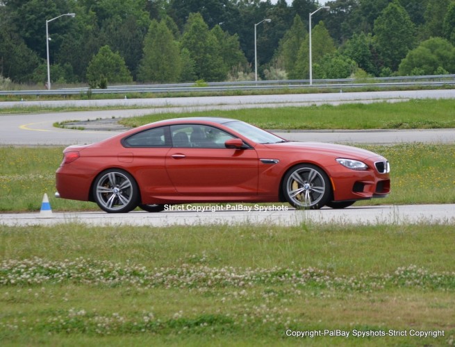 BMW-M6-Coupé-F13-on-track-Palbay-2012-13