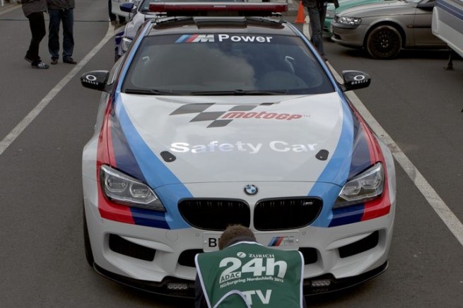 BMW-M6-Safety-Car-Moto-GP-2012-03