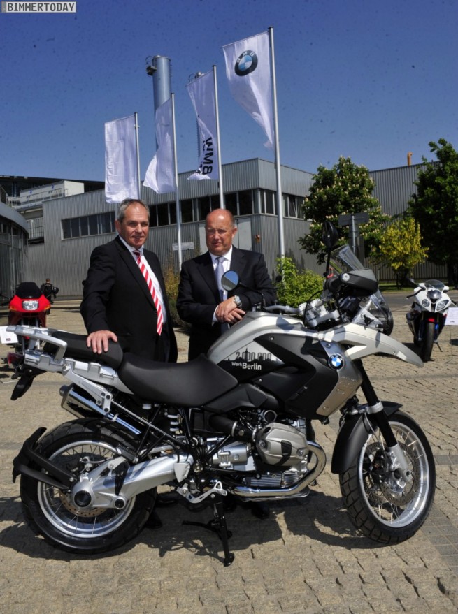 2.000.000. Motorrad,
