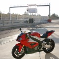 BMW S 1000 RR 2014: Motorrad-Supersportler jetzt mit 199 PS BMW S 1000 RR 2014: Motorrad-Supersportler jetzt mit 199 PS