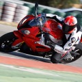 BMW S 1000 RR 2014: Motorrad-Supersportler jetzt mit 199 PS BMW S 1000 RR 2014: Motorrad-Supersportler jetzt mit 199 PS