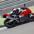 BMW S 1000 RR 2014: Motorrad-Supersportler jetzt mit 199 PS BMW S 1000 RR 2014: Motorrad-Supersportler jetzt mit 199 PS