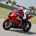 BMW S 1000 RR 2014: Motorrad-Supersportler jetzt mit 199 PS BMW S 1000 RR 2014: Motorrad-Supersportler jetzt mit 199 PS