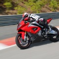 BMW S 1000 RR 2014: Motorrad-Supersportler jetzt mit 199 PS BMW S 1000 RR 2014: Motorrad-Supersportler jetzt mit 199 PS