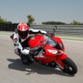 BMW S 1000 RR 2014: Motorrad-Supersportler jetzt mit 199 PS BMW S 1000 RR 2014: Motorrad-Supersportler jetzt mit 199 PS