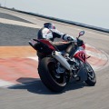 BMW S 1000 RR 2014: Motorrad-Supersportler jetzt mit 199 PS BMW S 1000 RR 2014: Motorrad-Supersportler jetzt mit 199 PS