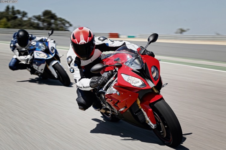 BMW S 1000 RR 2014: Motorrad-Supersportler jetzt mit 199 PS BMW S 1000 RR 2014: Motorrad-Supersportler jetzt mit 199 PS