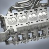BMW-V8-S65-Zylinderkopf-mit-Einzeldrosselklappenstuetzen-und-Auspuffkruemmer-2